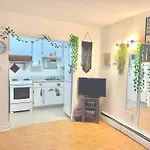 Entire Loft - Elevator - Balcony - Free P - 10M Downtown